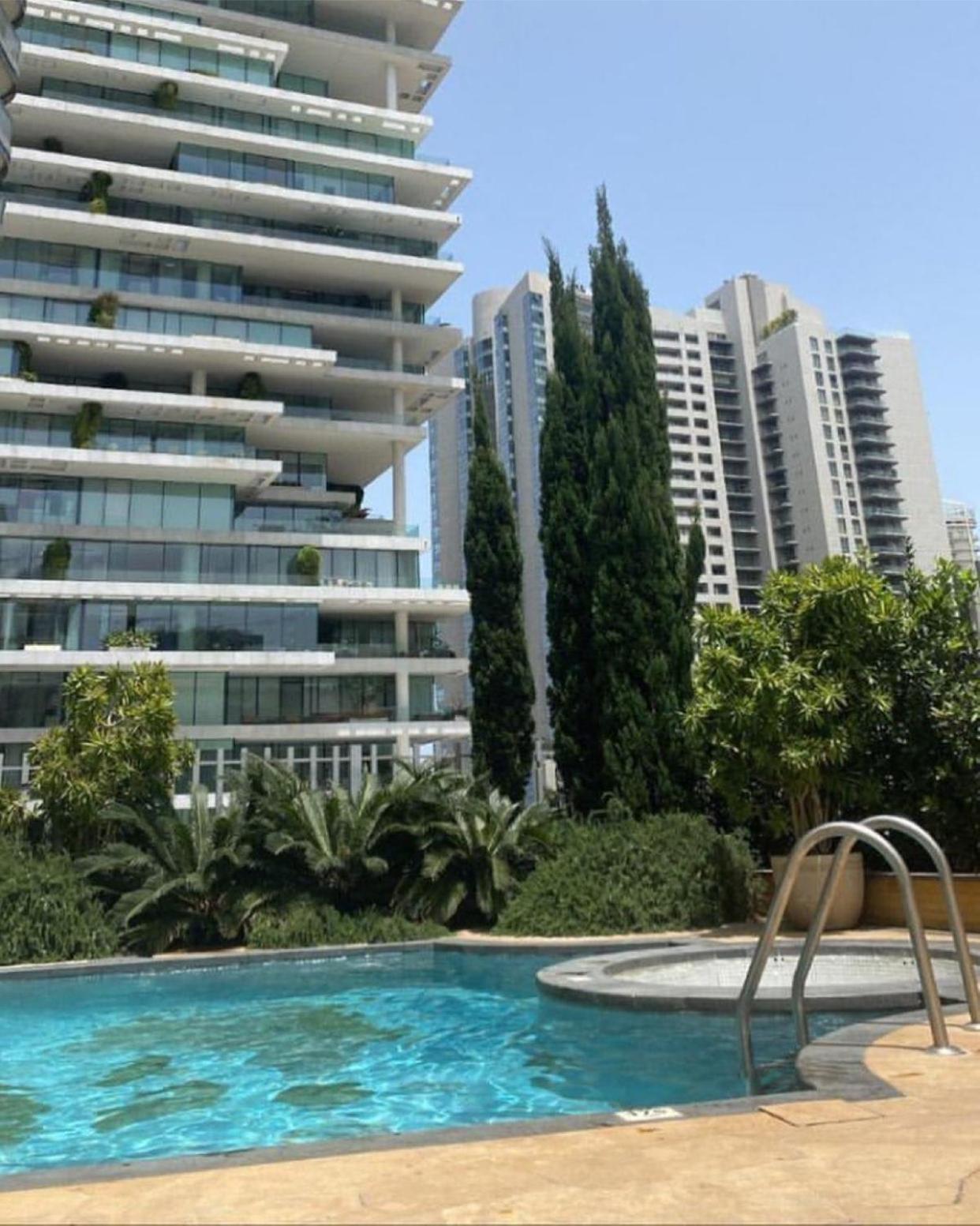 Versace Tower Luxury Suites - Downtown Βηρυτός Εξωτερικό φωτογραφία